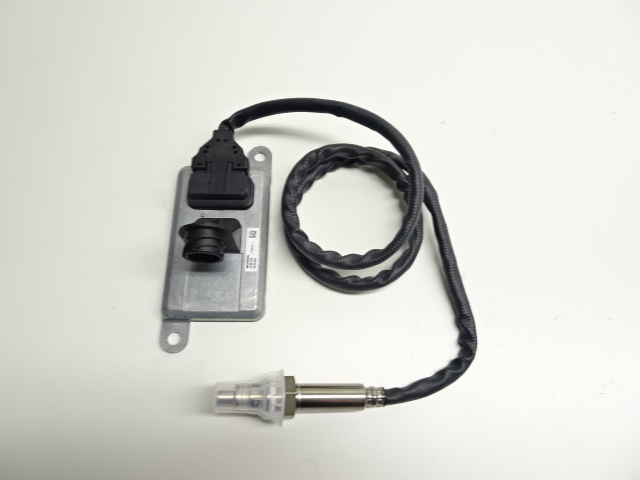 датчик AdBlue Nox!\SCANIA P/G/R 2296799